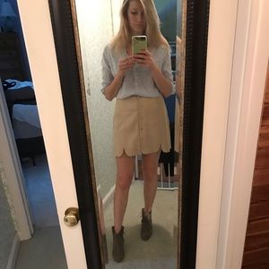 &Other stories Suede Skirt size 8 scalloped hem
